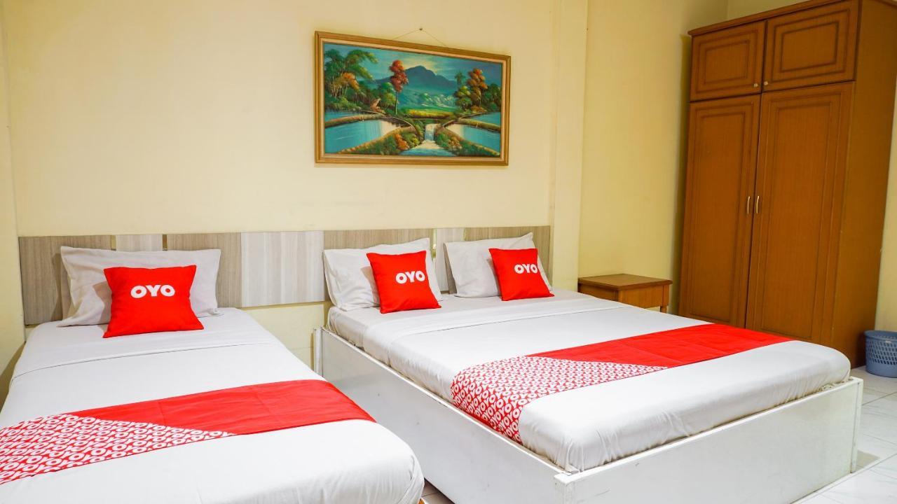 Oyo 2085 Chrysanta Hotel Бандунг Екстериор снимка