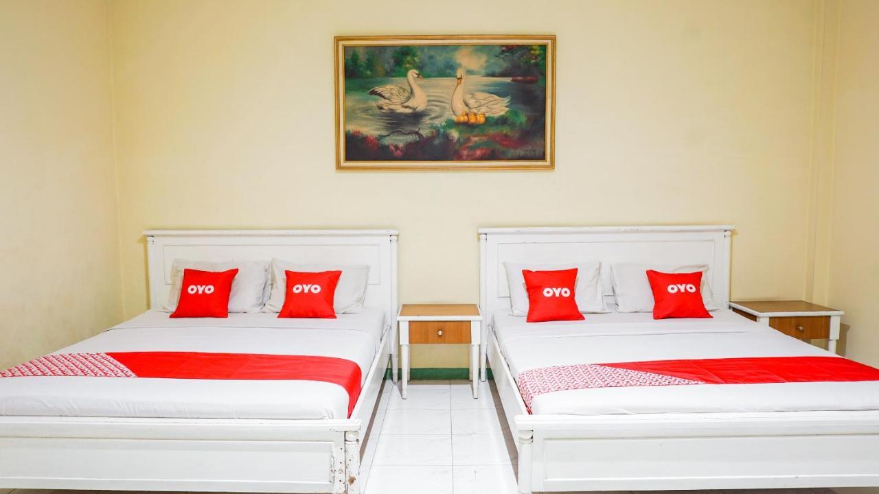 Oyo 2085 Chrysanta Hotel Бандунг Екстериор снимка