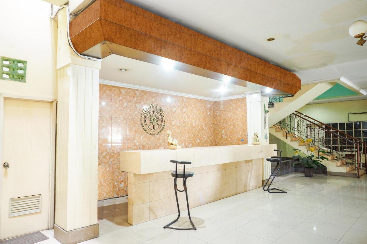 Oyo 2085 Chrysanta Hotel Бандунг Екстериор снимка